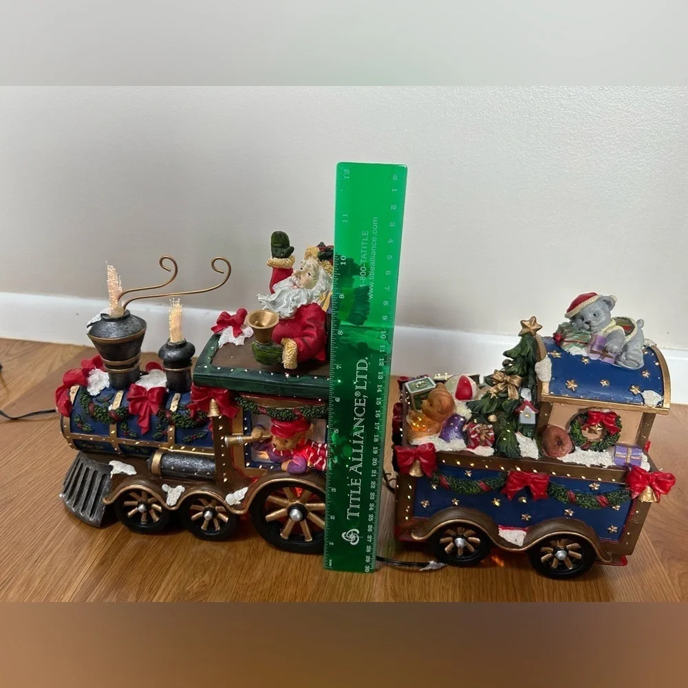 Vintage Target 2005 2-Pc Fiber Optic Santa Claus Christmas Train Color Changing